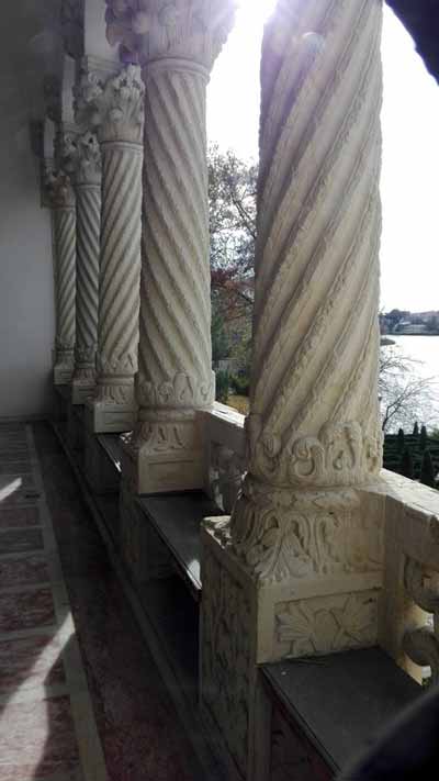 coloane palatul mogosoaia